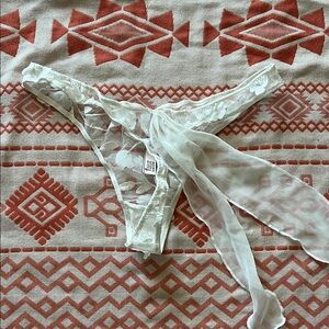 VS Bridal panties with bow